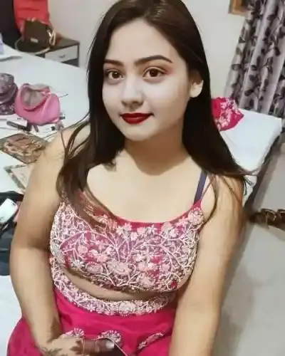 Deesa Call Girl