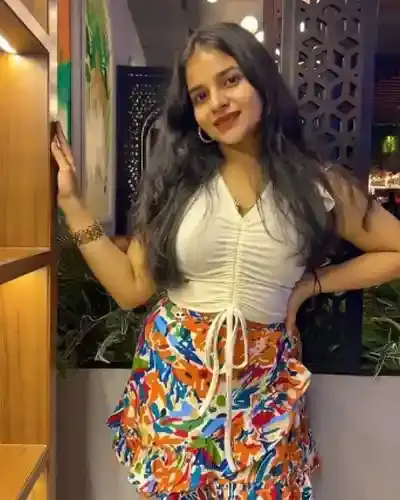 Escorts Service Deesa